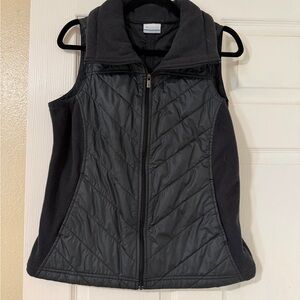 Columbia Women's Dark Gray Quilted Vest
